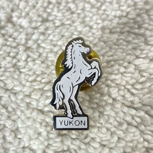 5/$35 Vintage Whitehorse Yukon Enamel Souvenir Pin